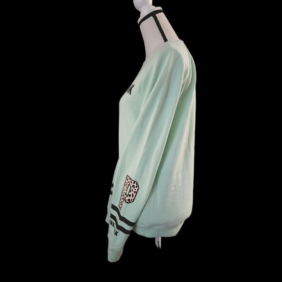 Victoria's Secret Pink leopard Print Crewneck Sweatshirt - Picture 2 of 7